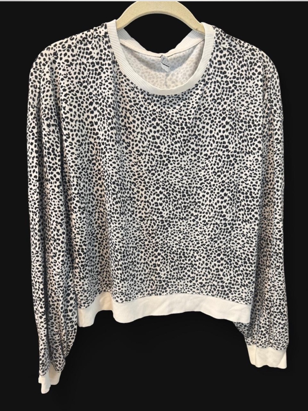 Z Supply Spotted Leopard Print Pullover Sweatshirt Size Small